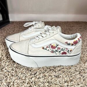 Vans Old Skool Stackform ShoesWomen’s Size 6.5 Floral Embroidery Sneakers